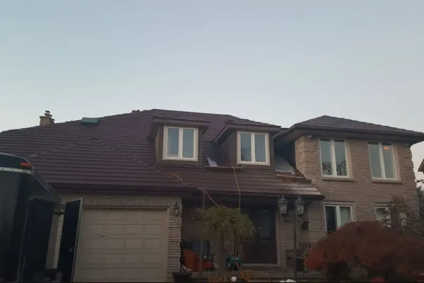 Straight Arrow Roofing & Siding | Ontario